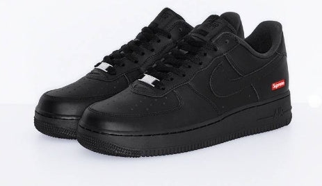 Premièrement : Les baskets Nike Air Force 1 Low femme incarnent l’alliance parfaite entre style intemporel et innovation technique.