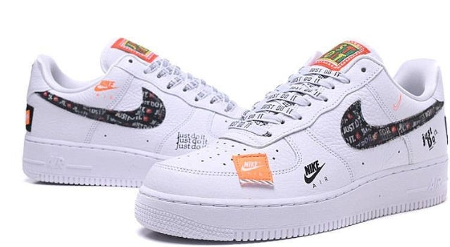 Premièrement : Les baskets Nike Air Force 1 Low femme incarnent l’alliance parfaite entre style intemporel et innovation technique.