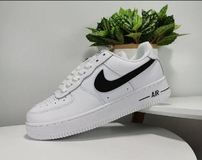 Premièrement : Les baskets Nike Air Force 1 Low femme incarnent l’alliance parfaite entre style intemporel et innovation technique.