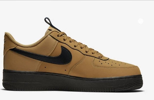 Premièrement : Les baskets Nike Air Force 1 Low femme incarnent l’alliance parfaite entre style intemporel et innovation technique.