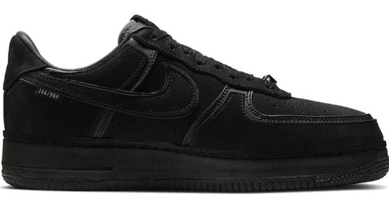 Premièrement : Les baskets Nike Air Force 1 Low femme incarnent l’alliance parfaite entre style intemporel et innovation technique.