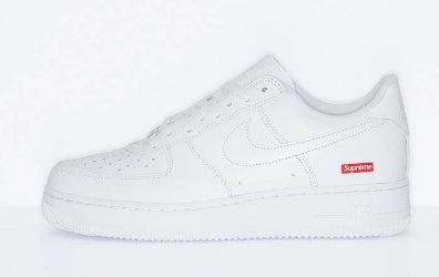 Premièrement : Les baskets Nike Air Force 1 Low femme incarnent l’alliance parfaite entre style intemporel et innovation technique.
