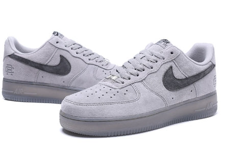 Premièrement : Les baskets Nike Air Force 1 Low femme incarnent l’alliance parfaite entre style intemporel et innovation technique.