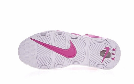Les baskets Nike Air Max Uptempo Femme incarnent parfaitement l'évolution de la gamme légendaire Nike Air Max.