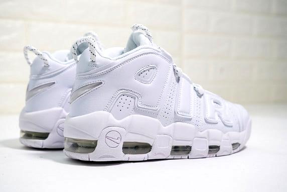 Baskets Nike Air max Uptempo " Triple White " Femme