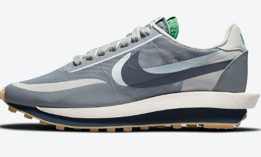Baskets Nike LD Waffle X Sacai Femme sont un témoignage de l'engagement de Nike à combiner style et innovation.