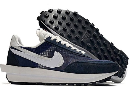 Baskets Nike LD Waffle X Sacai Femme sont un témoignage de l'engagement de Nike à combiner style et innovation.
