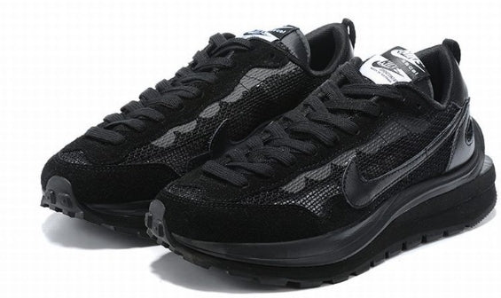 Baskets Nike LD Waffle X Sacai Femme sont un témoignage de l'engagement de Nike à combiner style et innovation.