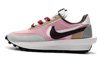 Baskets Nike LD Waffle X Sacai Femme sont un témoignage de l'engagement de Nike à combiner style et innovation.