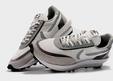 Baskets Nike LD Waffle X Sacai Femme sont un témoignage de l'engagement de Nike à combiner style et innovation.
