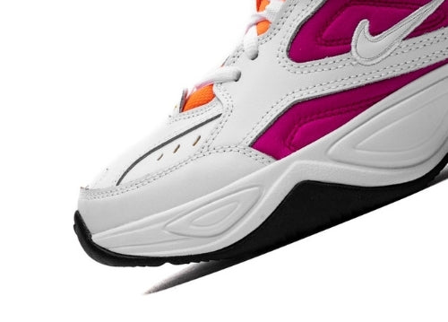 Résultats de l'évolution emblématique de la ligne Nike, les baskets Nike M2K Tekno Femme  sont un témoignage de l'engagement de Nike à combiner style et innovation.