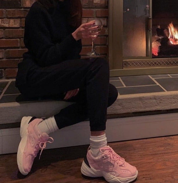 Résultats de l'évolution emblématique de la ligne Nike, les baskets Nike M2K Tekno Femme  sont un témoignage de l'engagement de Nike à combiner style et innovation.