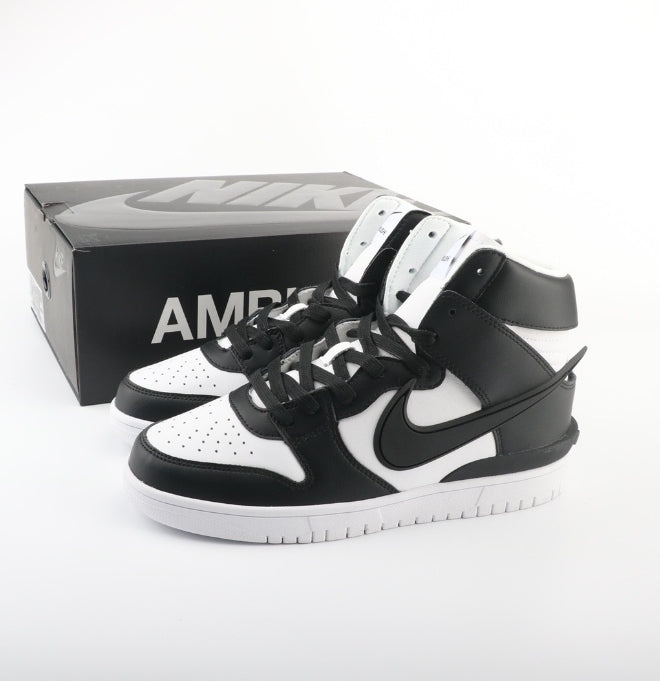 Les baskets Nike SB Dunk allient un style emblématique à un confort supérieur. Leur design légendaire et leurs matériaux de haute qualité. Pas cher.le moins cher .