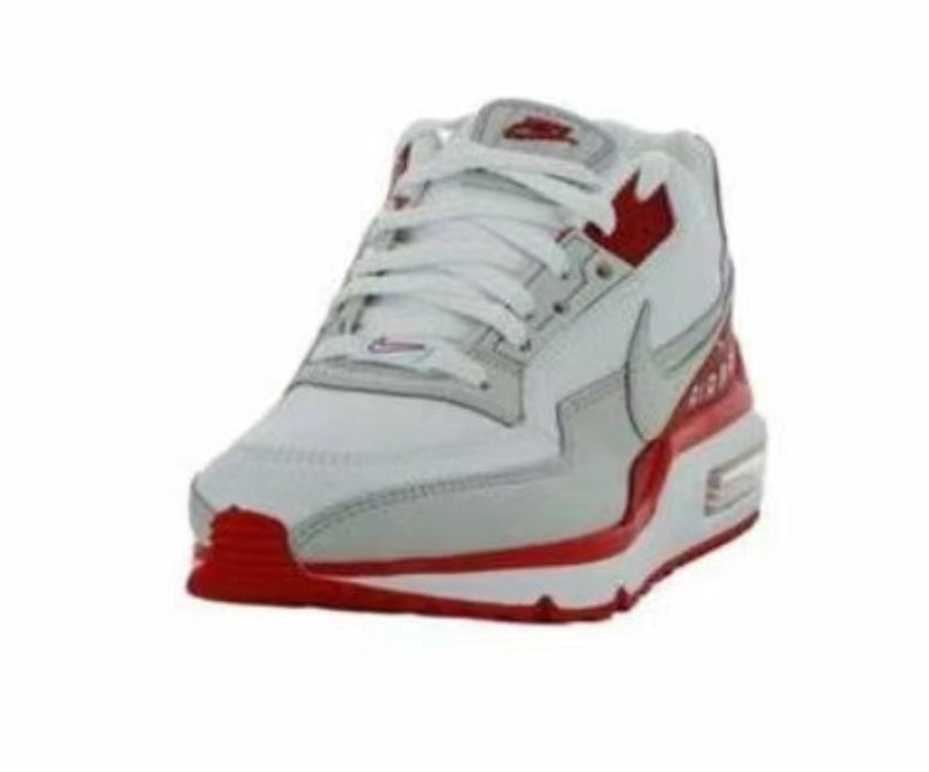 Les baskets Nike Air Max LTD3 allient style et performance de manière exceptionnelle. Leur design moderne et leurs matériaux de haute qualité en font un choix incontournable.