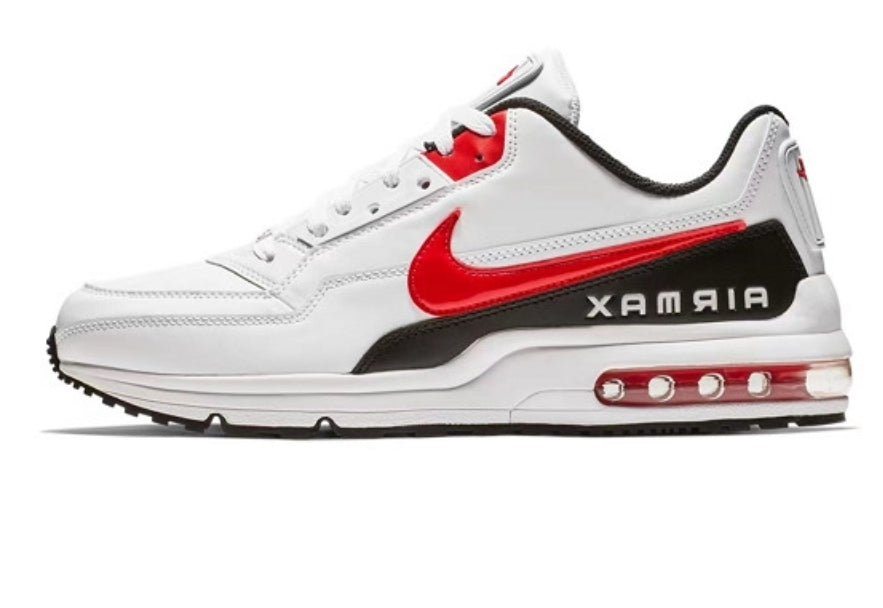 Les baskets Nike Air Max LTD3 allient style et performance de manière exceptionnelle. Leur design moderne et leurs matériaux de haute qualité en font un choix incontournable.