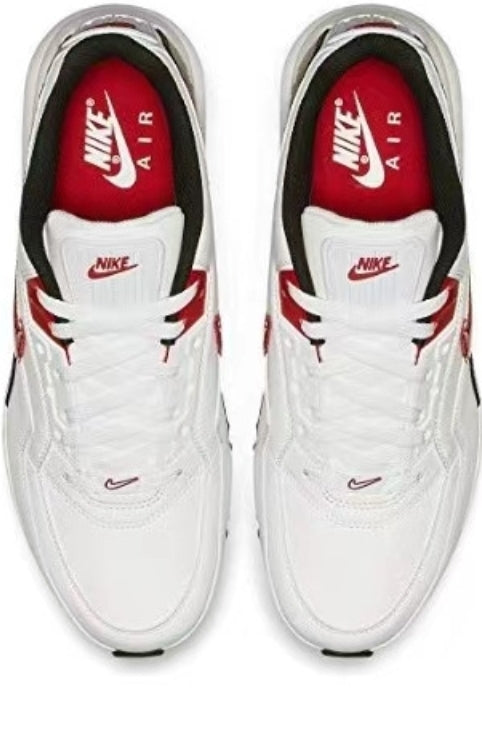 Les baskets Nike Air Max LTD3 allient style et performance de manière exceptionnelle. Leur design moderne et leurs matériaux de haute qualité en font un choix incontournable.