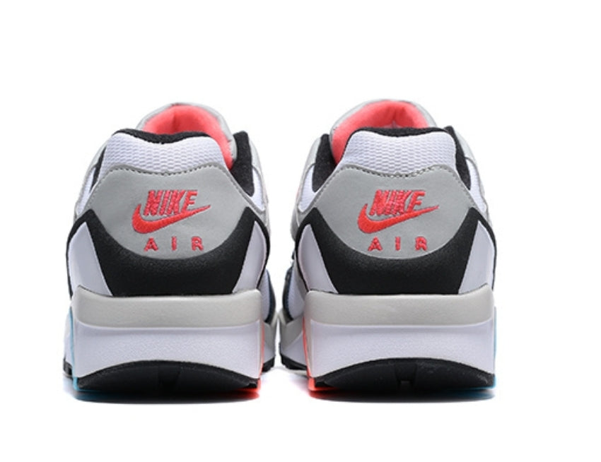 Les baskets Nike Air Structure Triax 91 combinent un style rétro et une technologie moderne. Leur design audacieux.pas cher.le moins cher.