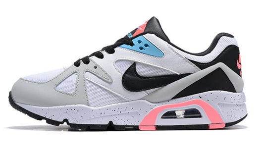 Les baskets Nike Air Structure Triax 91 combinent un style rétro et une technologie moderne. Leur design audacieux.pas cher.le moins cher.