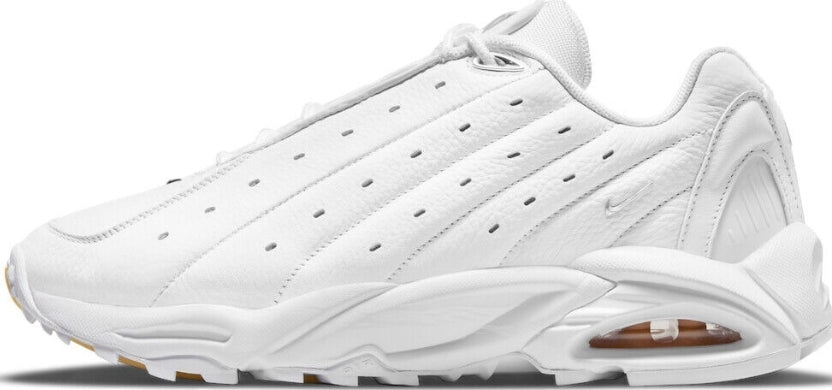 Les baskets Nike Air Terra X NOCTA offrent un style emblématique et une performance exceptionnelle.
design distinctif. Pas cher. Le moins cher.