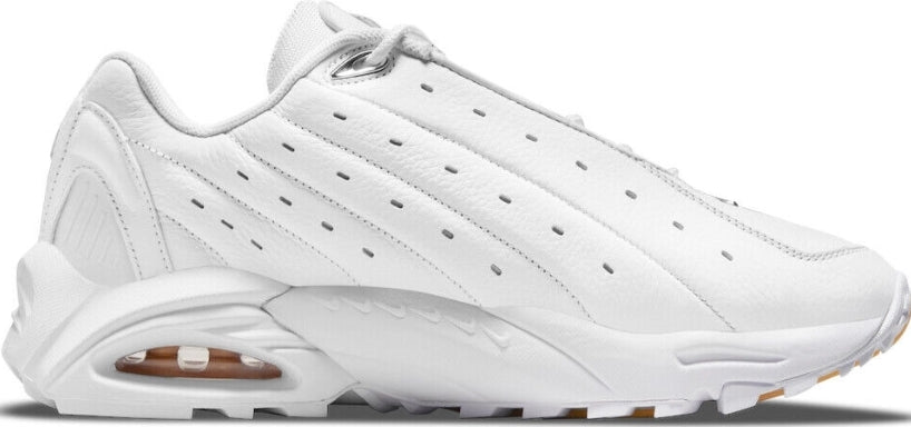 Les baskets Nike Air Terra X NOCTA offrent un style emblématique et une performance exceptionnelle.
design distinctif. Pas cher. Le moins cher.