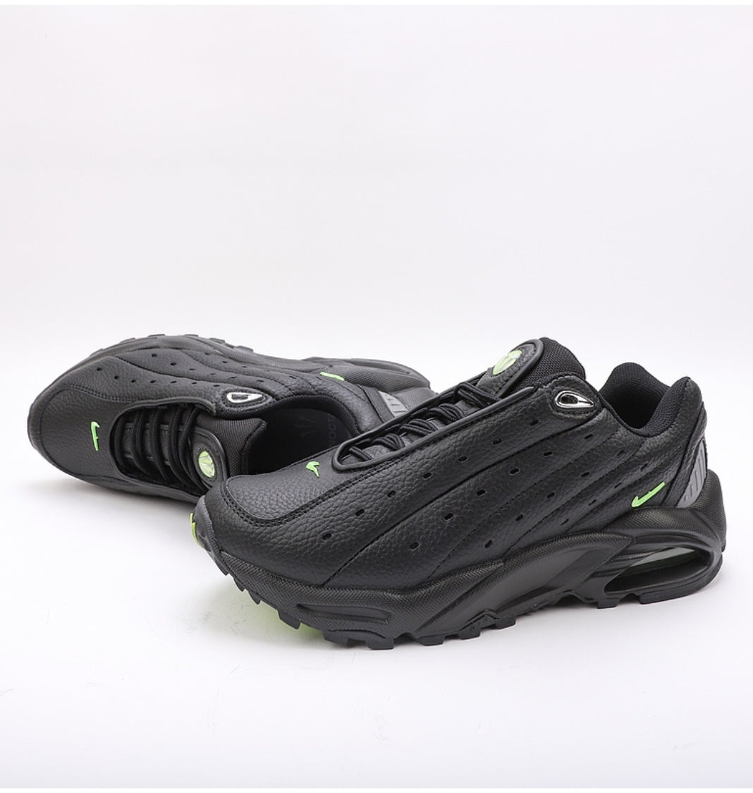 Les baskets Nike Air Terra X NOCTA offrent un style emblématique et une performance exceptionnelle.
design distinctif. Pas cher. Le moins cher.