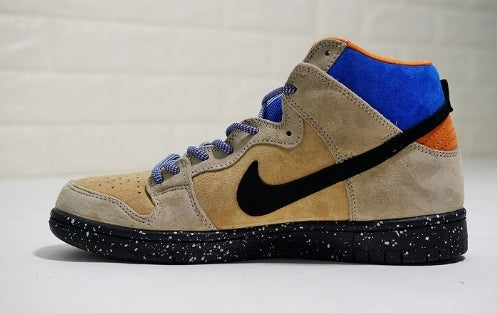 Les baskets Nike SB Dunk allient un style emblématique à un confort supérieur. Leur design légendaire et leurs matériaux de haute qualité. Pas cher.le moins cher .