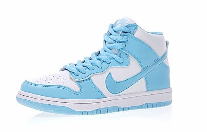 Les baskets Nike SB Dunk allient un style emblématique à un confort supérieur. Leur design légendaire et leurs matériaux de haute qualité. Pas cher.le moins cher .