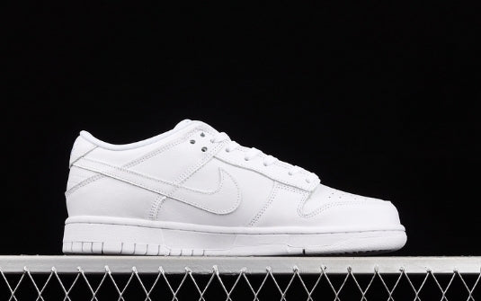 les baskets Nike SB Dunk femme Low sont un témoignage de l'engagement de Nike à combiner style et innovation.