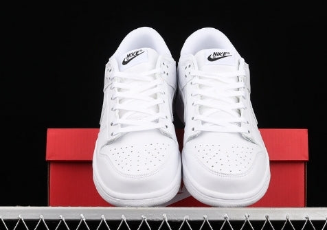les baskets Nike SB Dunk femme Low sont un témoignage de l'engagement de Nike à combiner style et innovation.
