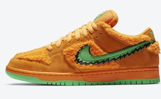 les baskets Nike SB Dunk femme Low sont un témoignage de l'engagement de Nike à combiner style et innovation.