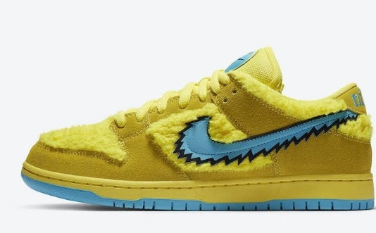 les baskets Nike SB Dunk femme Low sont un témoignage de l'engagement de Nike à combiner style et innovation.