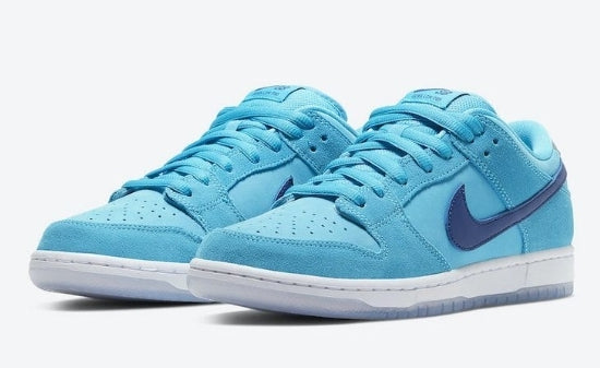 les baskets Nike SB Dunk femme Low sont un témoignage de l'engagement de Nike à combiner style et innovation.