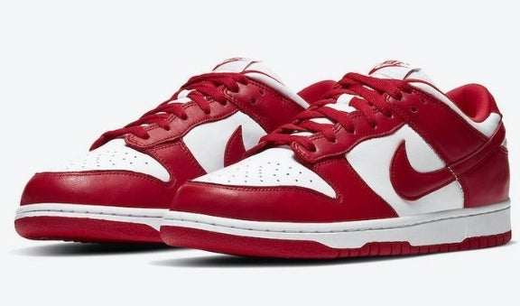 les baskets Nike SB Dunk femme Low sont un témoignage de l'engagement de Nike à combiner style et innovation.