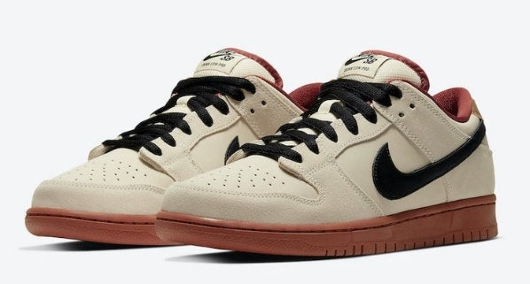 les baskets Nike SB Dunk femme Low sont un témoignage de l'engagement de Nike à combiner style et innovation.