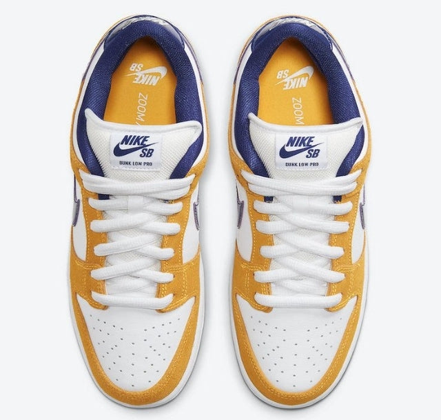 les baskets Nike SB Dunk femme Low sont un témoignage de l'engagement de Nike à combiner style et innovation.