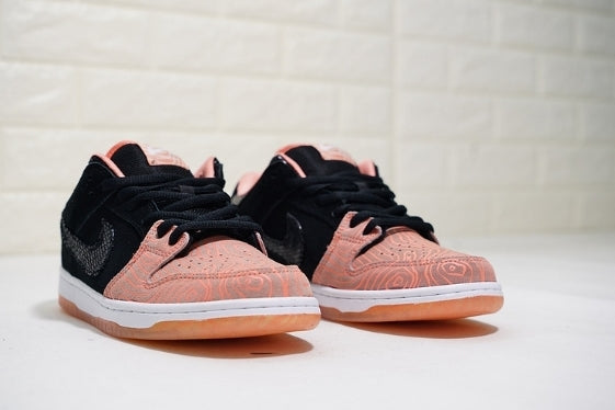 les baskets Nike SB Dunk femme Low sont un témoignage de l'engagement de Nike à combiner style et innovation.