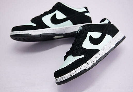 les baskets Nike SB Dunk femme Low sont un témoignage de l'engagement de Nike à combiner style et innovation.