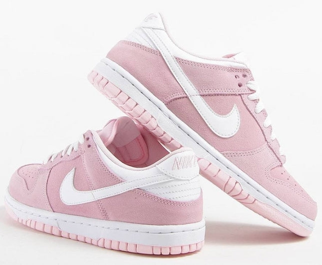 les baskets Nike SB Dunk femme Low sont un témoignage de l'engagement de Nike à combiner style et innovation.