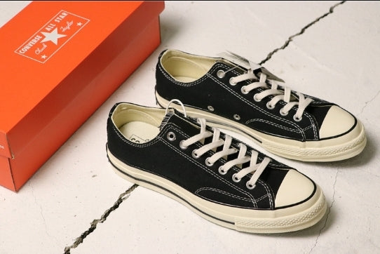 Les baskets Converse Femme se distinguent par leur design iconique et leur esthétique vintage. exceptionnel les couleurs de l'Amérique