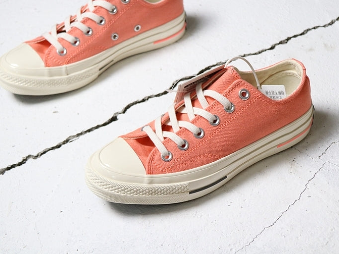 Les baskets Converse Femme se distinguent par leur design iconique et leur esthétique vintage. exceptionnel les couleurs de l'Amérique