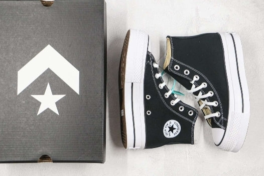 Les baskets Converse Femme se distinguent par leur design iconique et leur esthétique vintage. exceptionnel les couleurs de l'Amérique