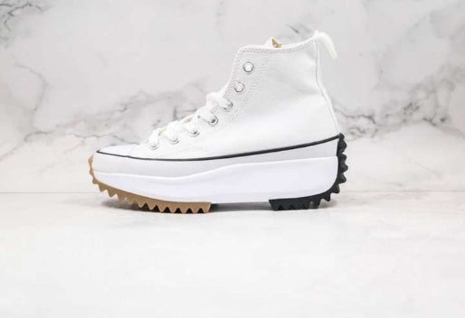 Les baskets Converse Femme se distinguent par leur design iconique et leur esthétique vintage. exceptionnel les couleurs de l'Amérique
