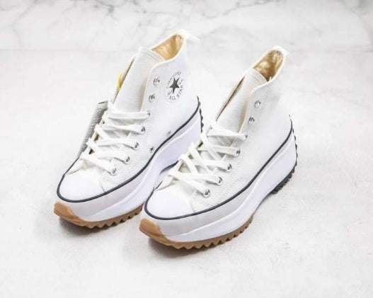 Les baskets Converse Femme se distinguent par leur design iconique et leur esthétique vintage. exceptionnel les couleurs de l'Amérique