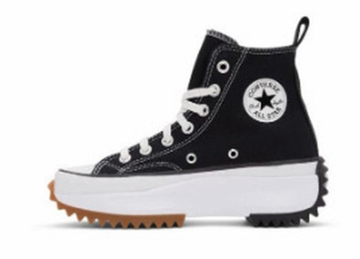 Les baskets Converse Femme se distinguent par leur design iconique et leur esthétique vintage. exceptionnel les couleurs de l'Amérique