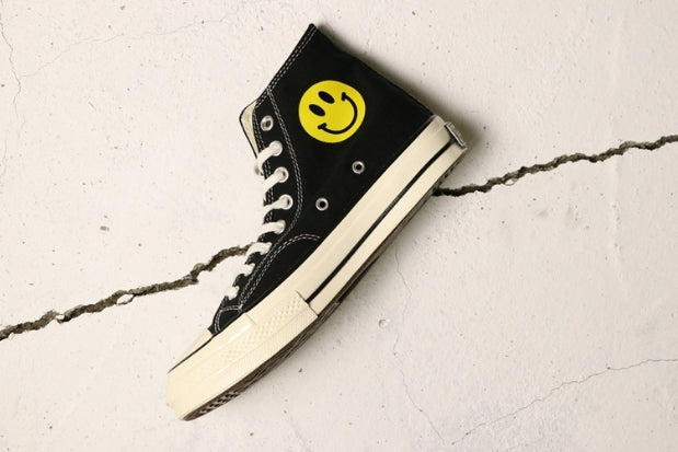 Les baskets Converse Femme se distinguent par leur design iconique et leur esthétique vintage. exceptionnel les couleurs de l'Amérique