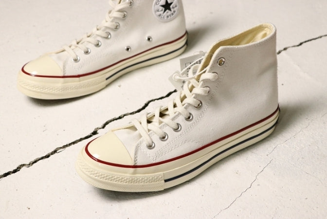 Les baskets Converse Femme se distinguent par leur design iconique et leur esthétique vintage. exceptionnel les couleurs de l'Amérique