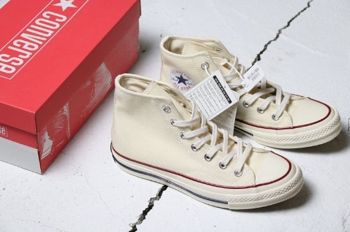 Les baskets Converse Femme se distinguent par leur design iconique et leur esthétique vintage. exceptionnel les couleurs de l'Amérique