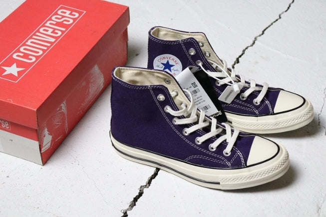Les baskets Converse Femme offrent un style emblématique et une performance exceptionnelle.
De plus, leur design distinctif