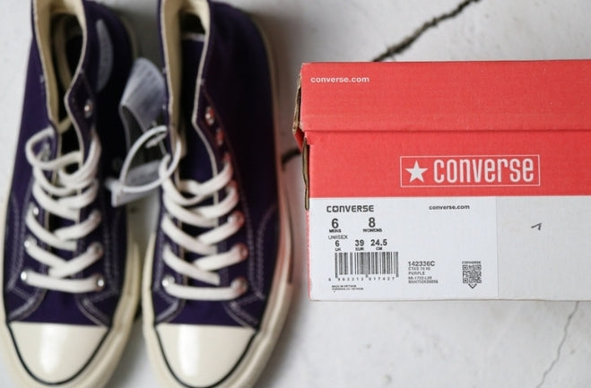 Les baskets Converse Femme offrent un style emblématique et une performance exceptionnelle.
De plus, leur design distinctif