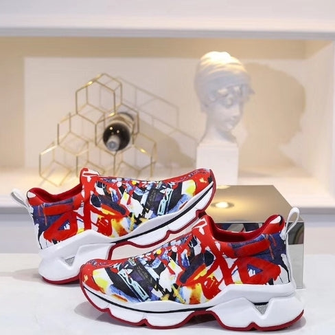 les sneakers Christian Louboutin Femme sont un témoignage de l'engagement de Christian Louboutin à combiner style et sophistication.